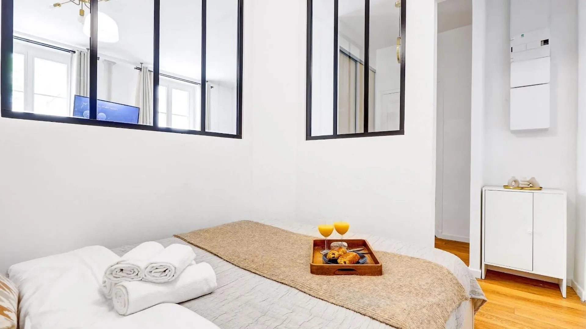 Chic 1Br Eiffel Tower & Rue Gros Caillou Apartment Paris